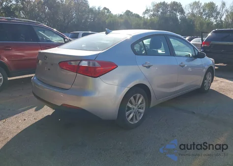 2014 Kia Forte Lx z USA, uszkodzony, nr VIN KNAFX4A62E5063317